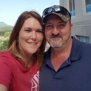 Meet your Posher, Adria